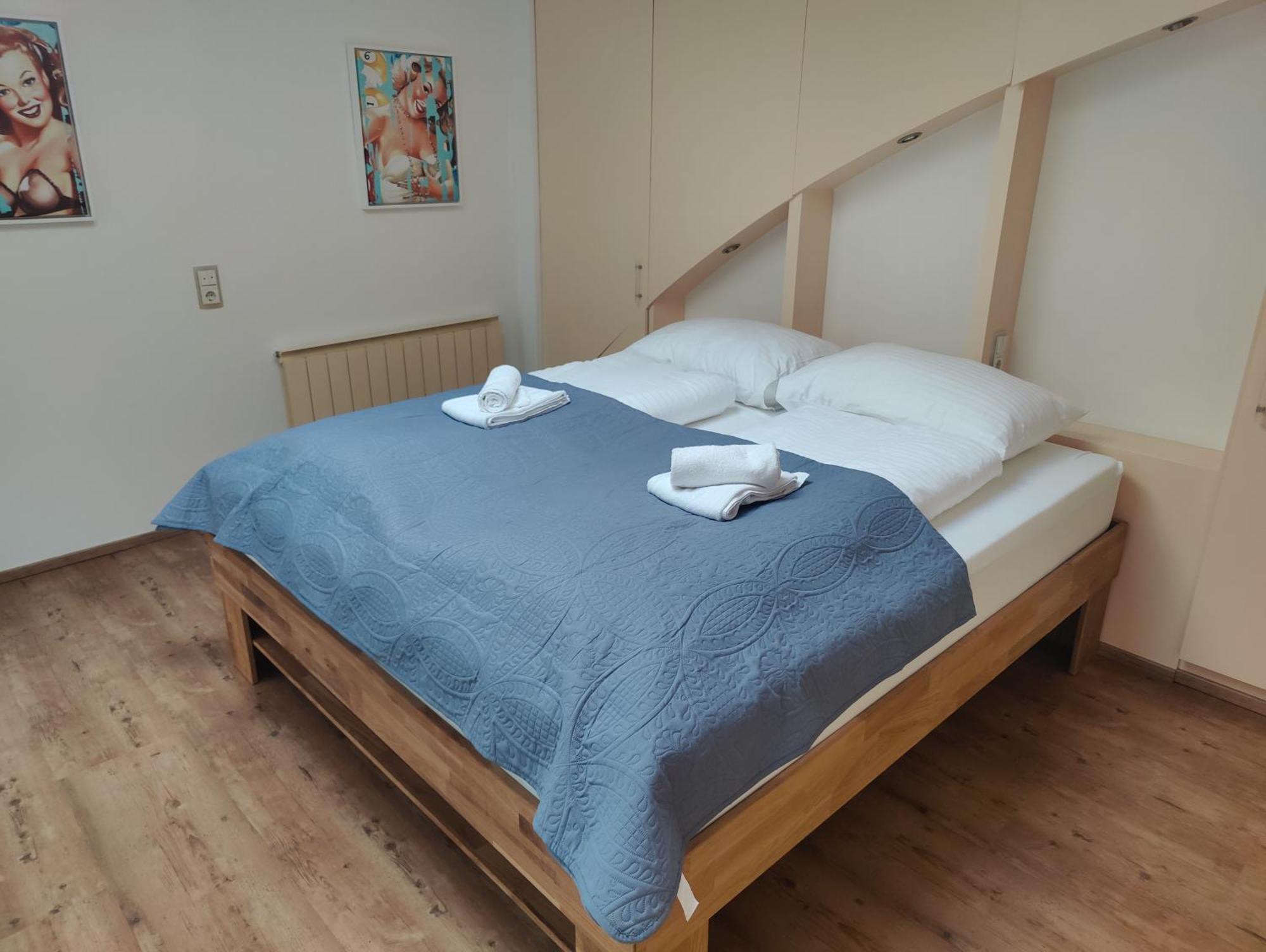 Schoenpflug Apartment